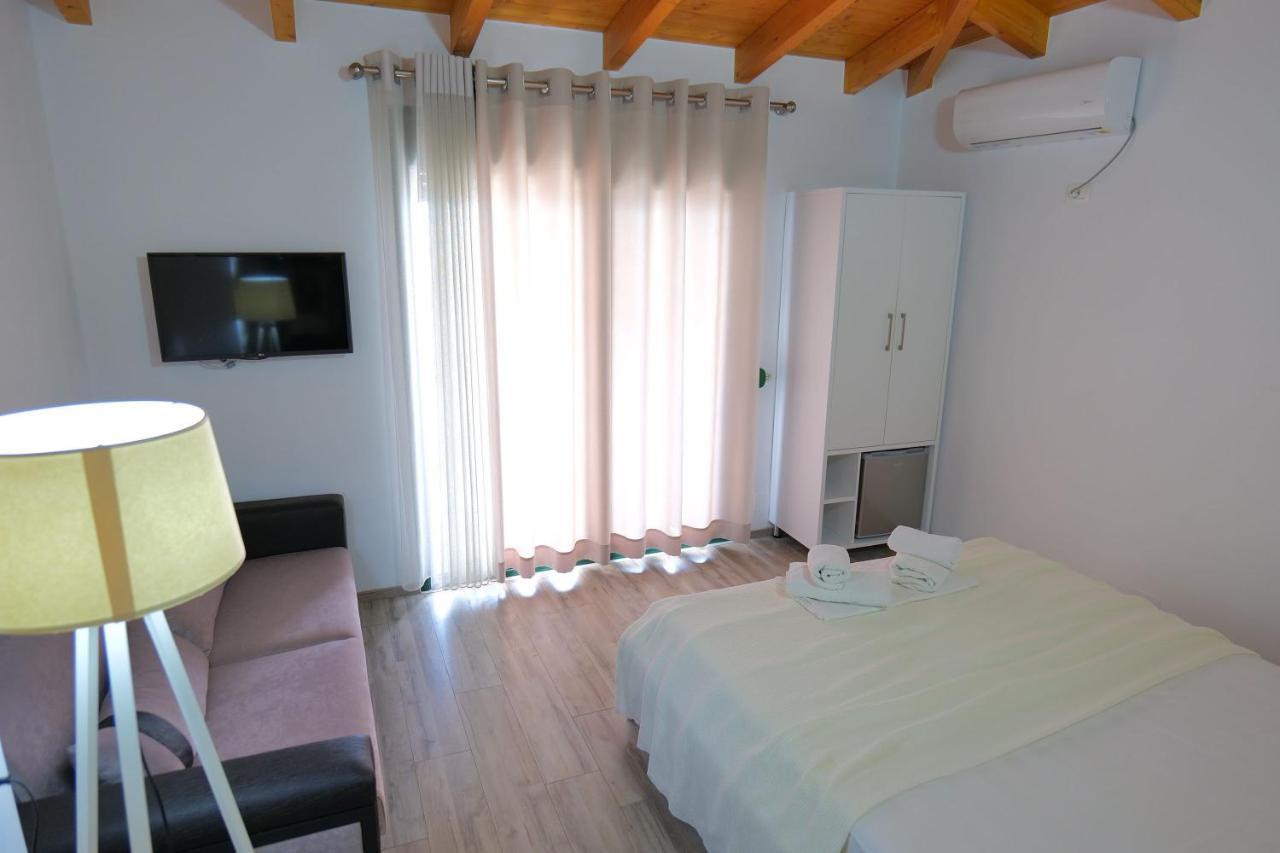 Alex & Sofi Hotel Himarë Dış mekan fotoğraf