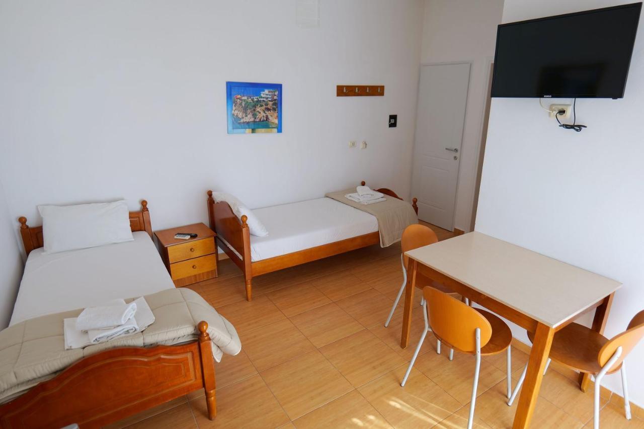 Alex & Sofi Hotel Himarë Dış mekan fotoğraf