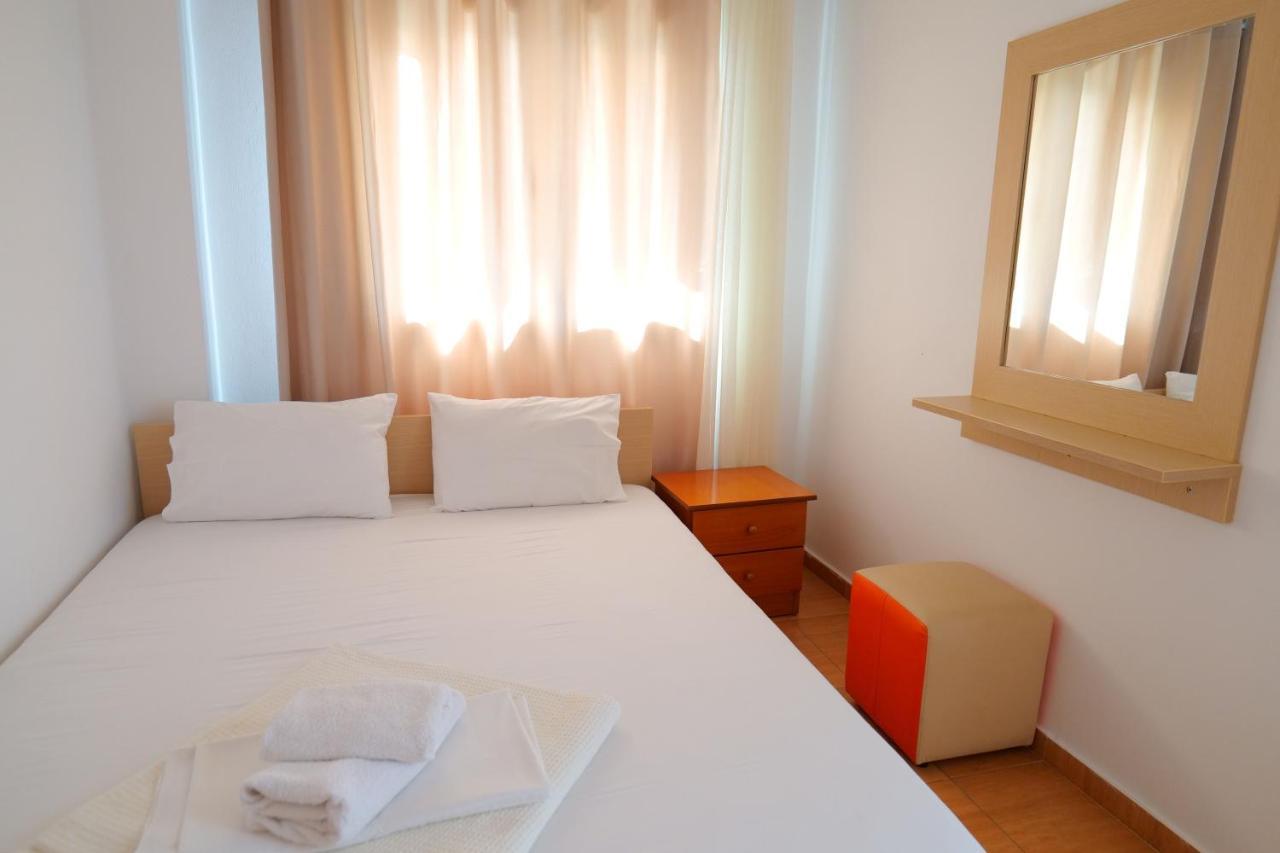 Alex & Sofi Hotel Himarë Dış mekan fotoğraf