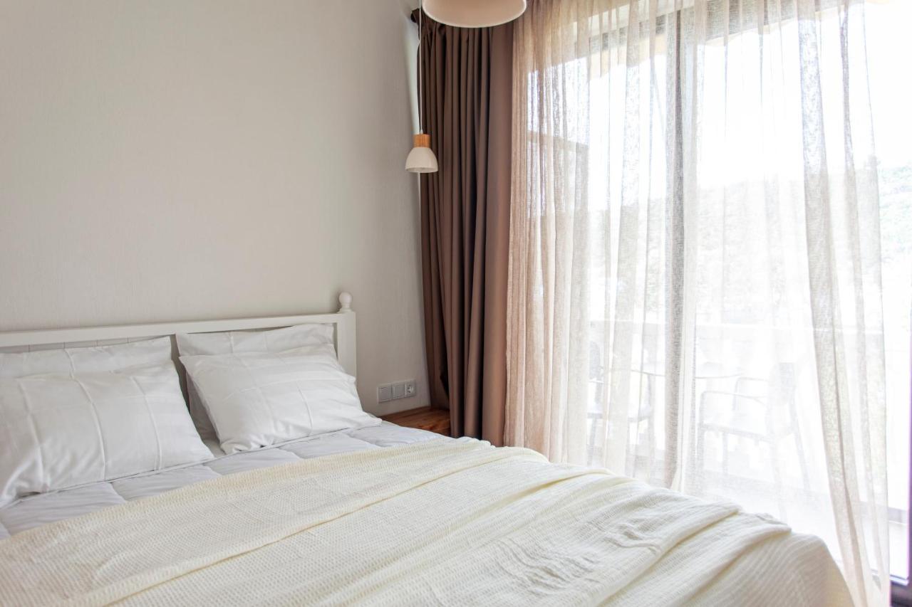 Alex & Sofi Hotel Himarë Dış mekan fotoğraf